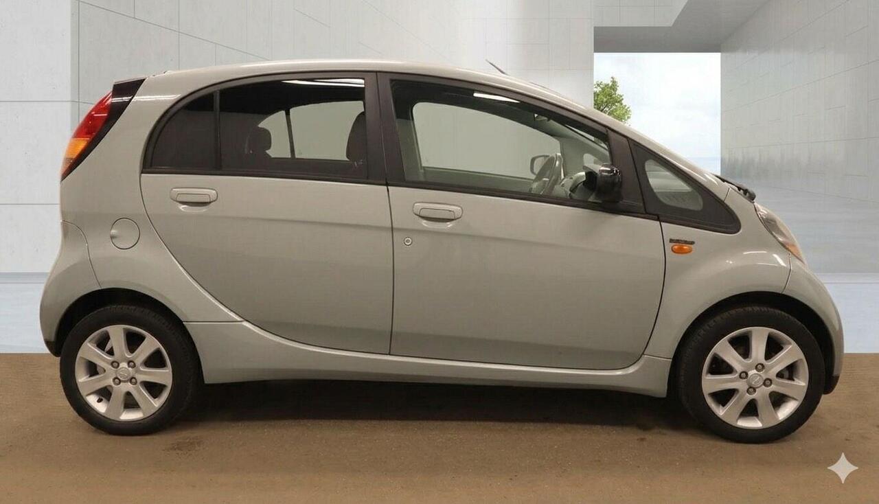 Mitsubishi I 2008 photo 3