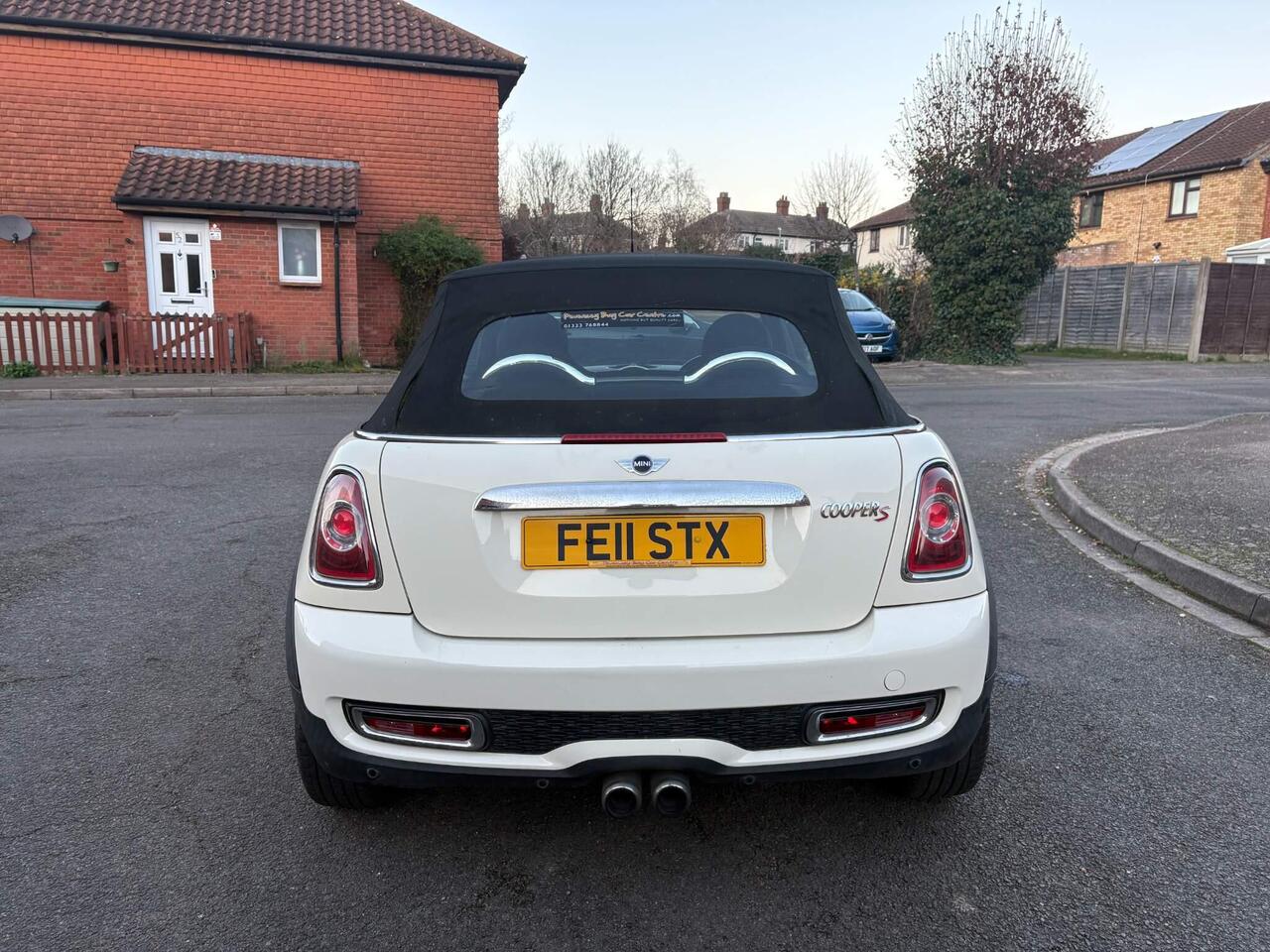 Mini Convertible 2011 photo 5