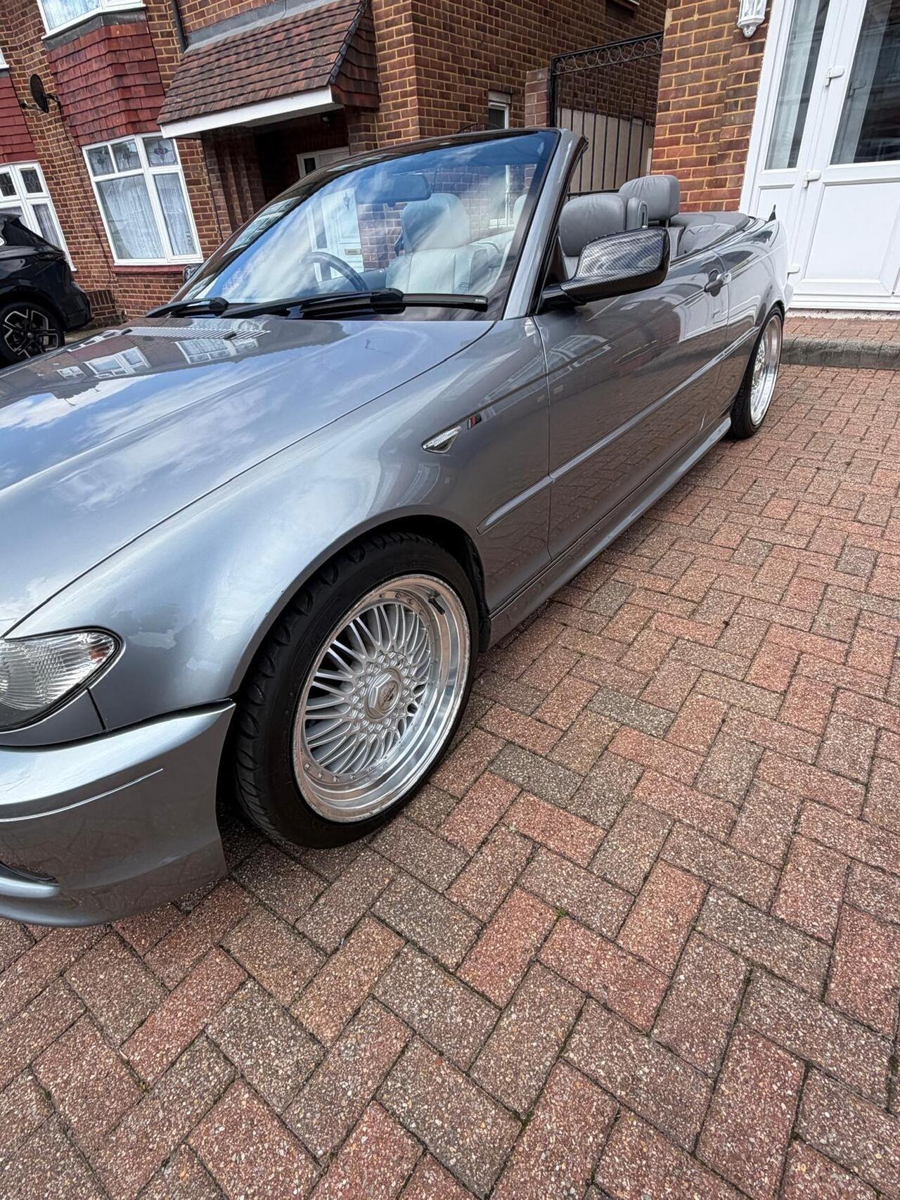 BMW 318Ci 2004 photo 2