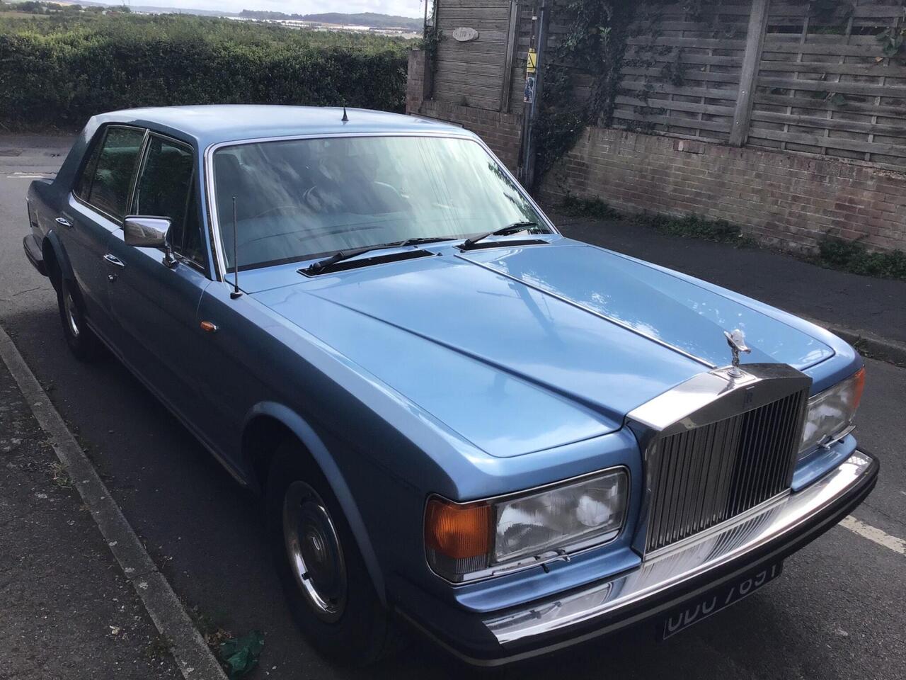 Rolls-Royce Silver Spirit 1982 photo 4