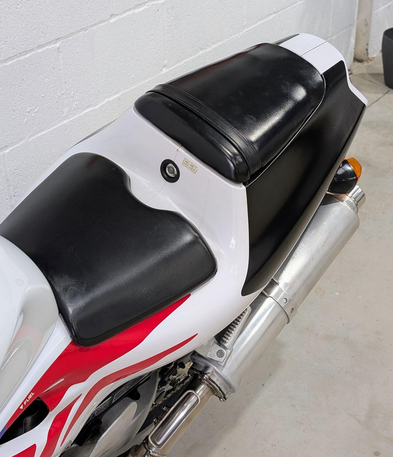 1995 Honda RVF400 - Photo 20
