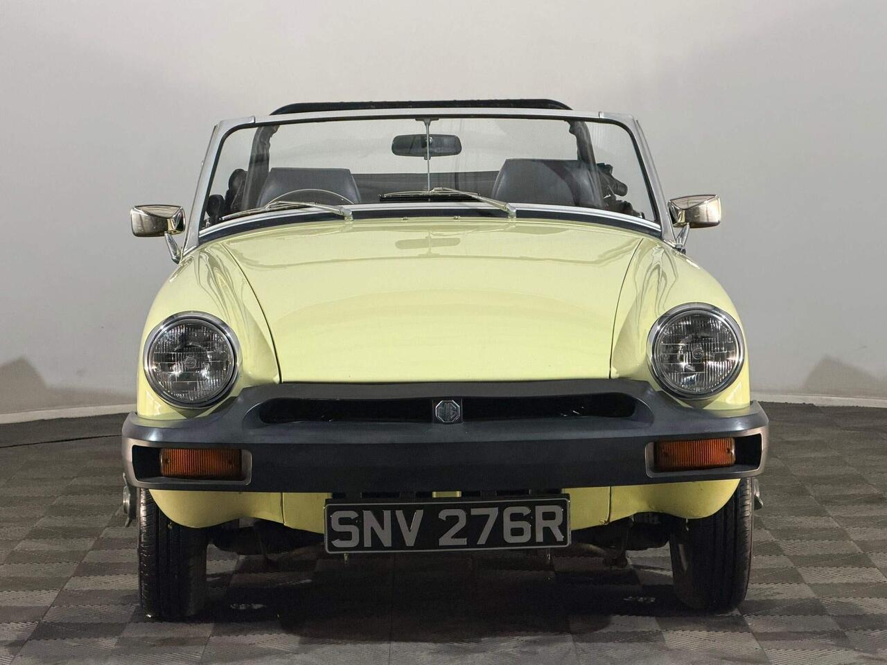 MG Midget 1977 photo 3