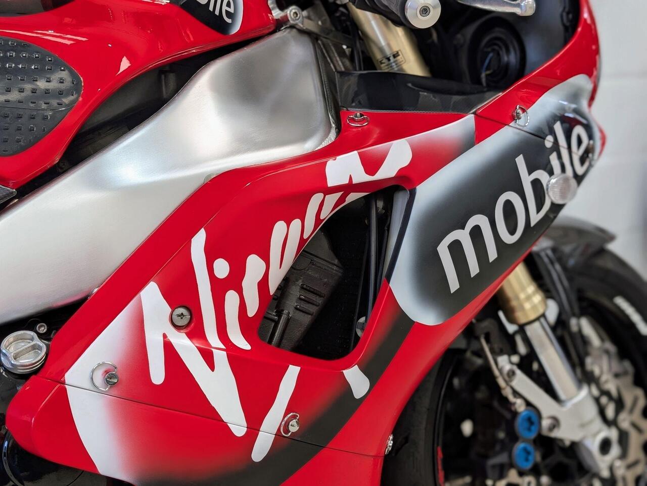 1999 Yamaha R1 - Photo 8
