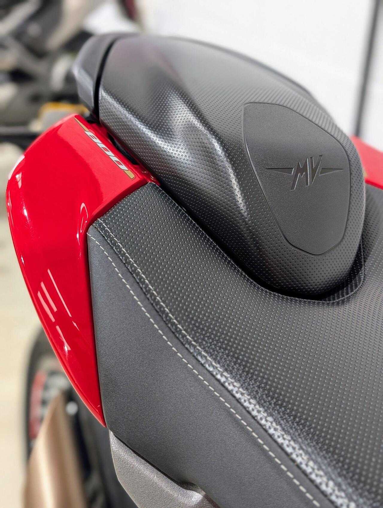 2016 MV Agusta Brutale 800 - Photo 14