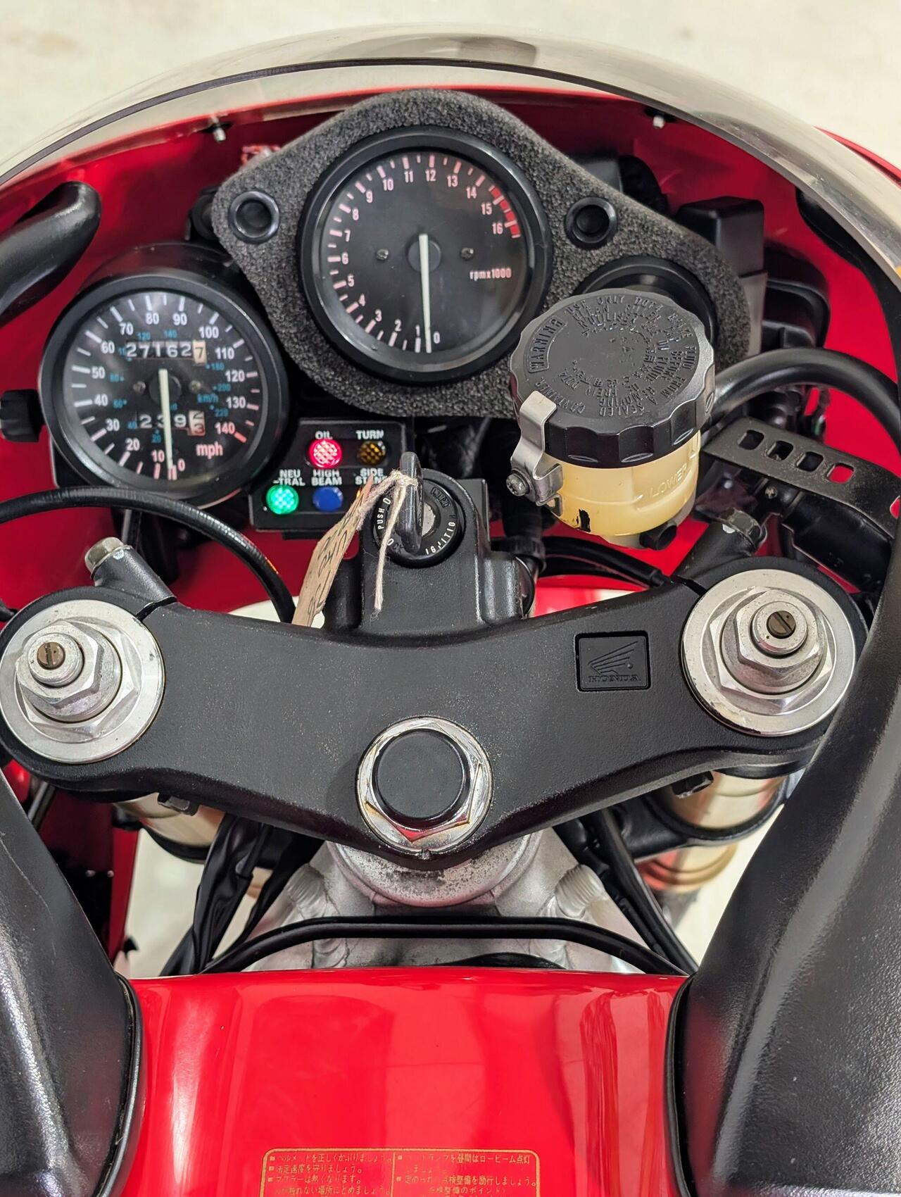 1995 Honda RVF400 - Photo 23