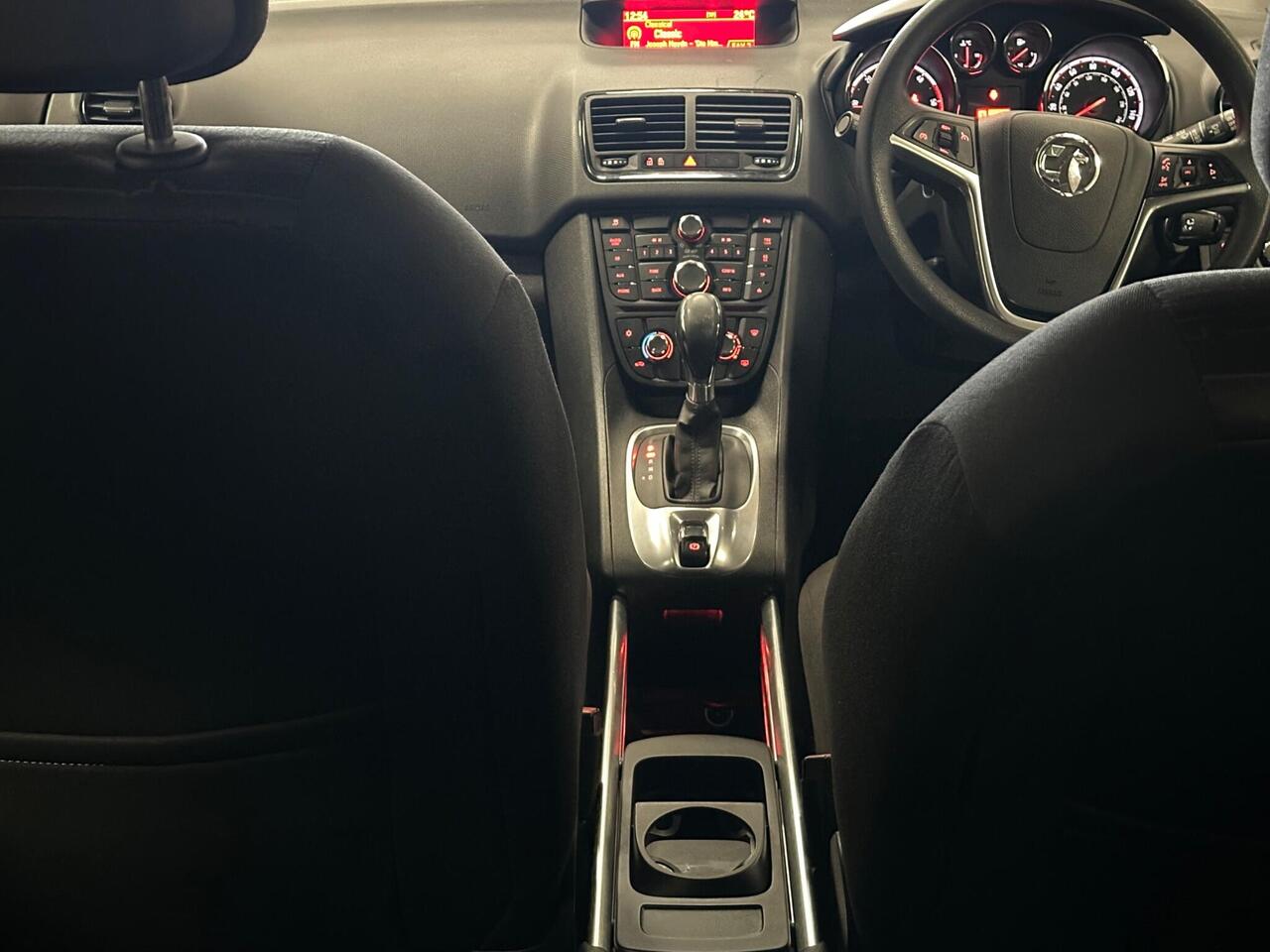 Vauxhall Meriva 2015 photo 3