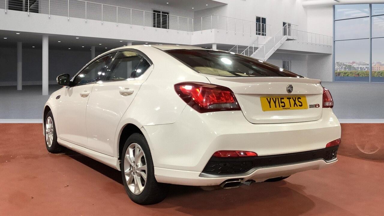 MG Mg6 2015 photo 2