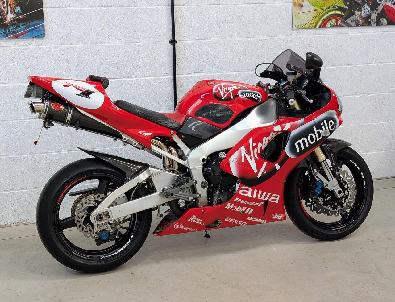 1999 Yamaha R1 - Photo 4