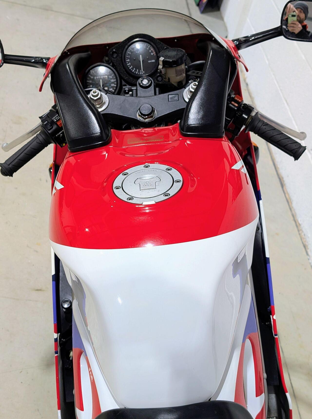 1995 Honda RVF400 - Photo 14