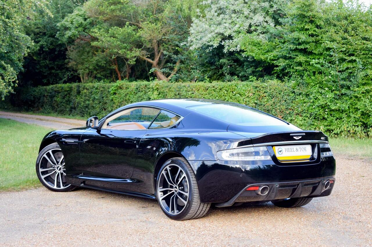 Aston Martin Dbs 2010 photo 4