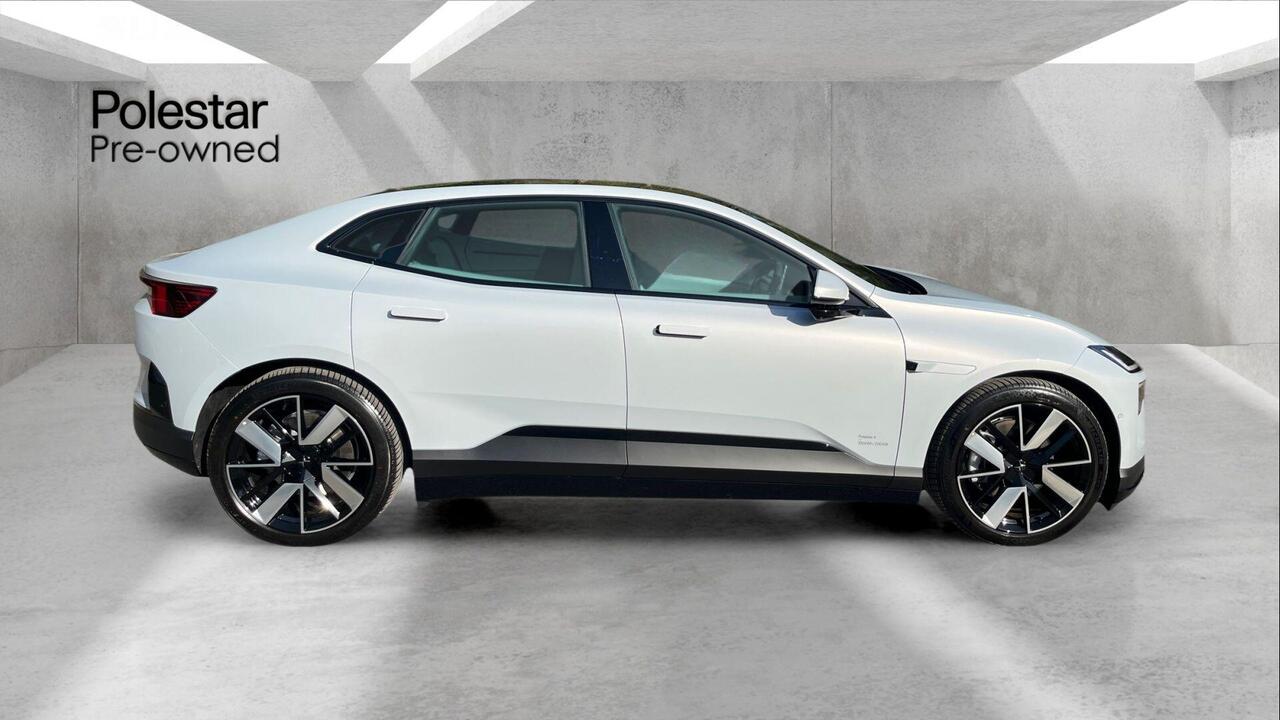 Polestar Polestar 4 2026 photo 2