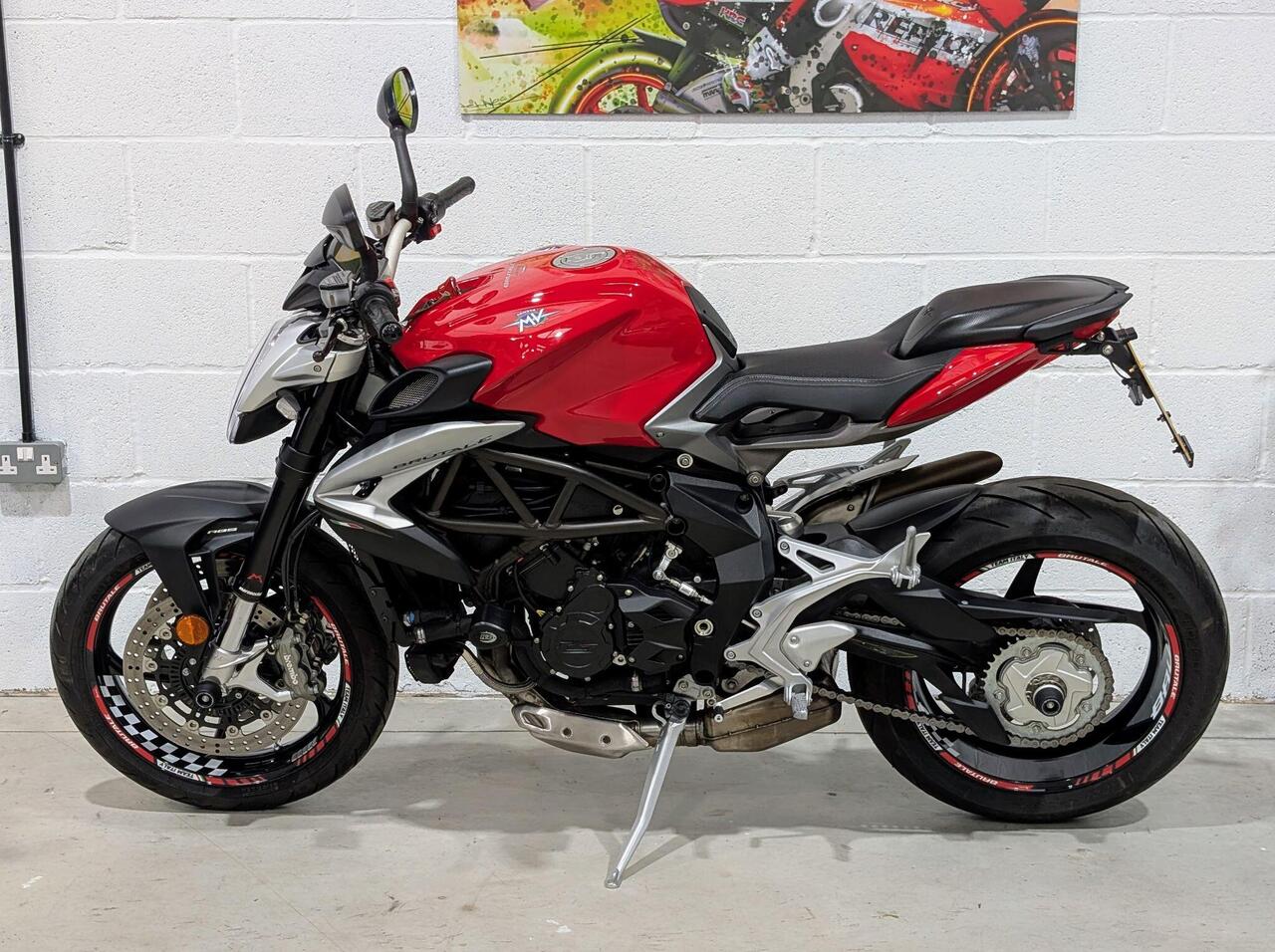2016 MV Agusta Brutale 800 - Photo 20