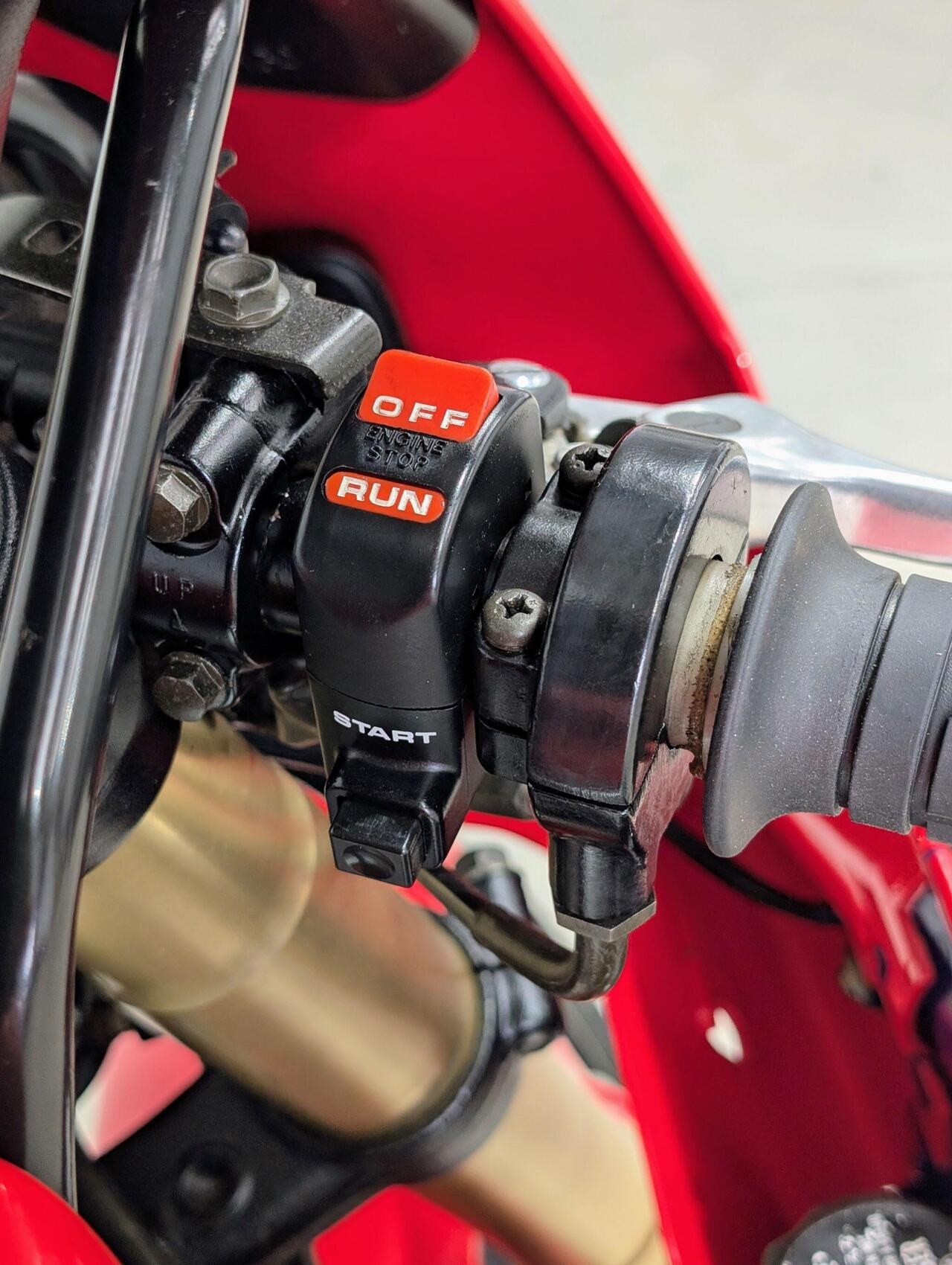 1995 Honda RVF400 - Photo 30