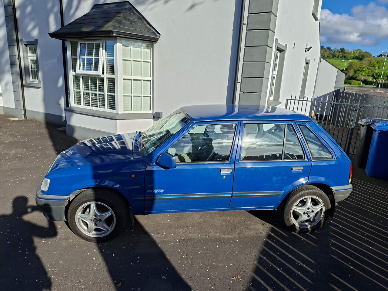 Vauxhall Nova 1993 photo 5