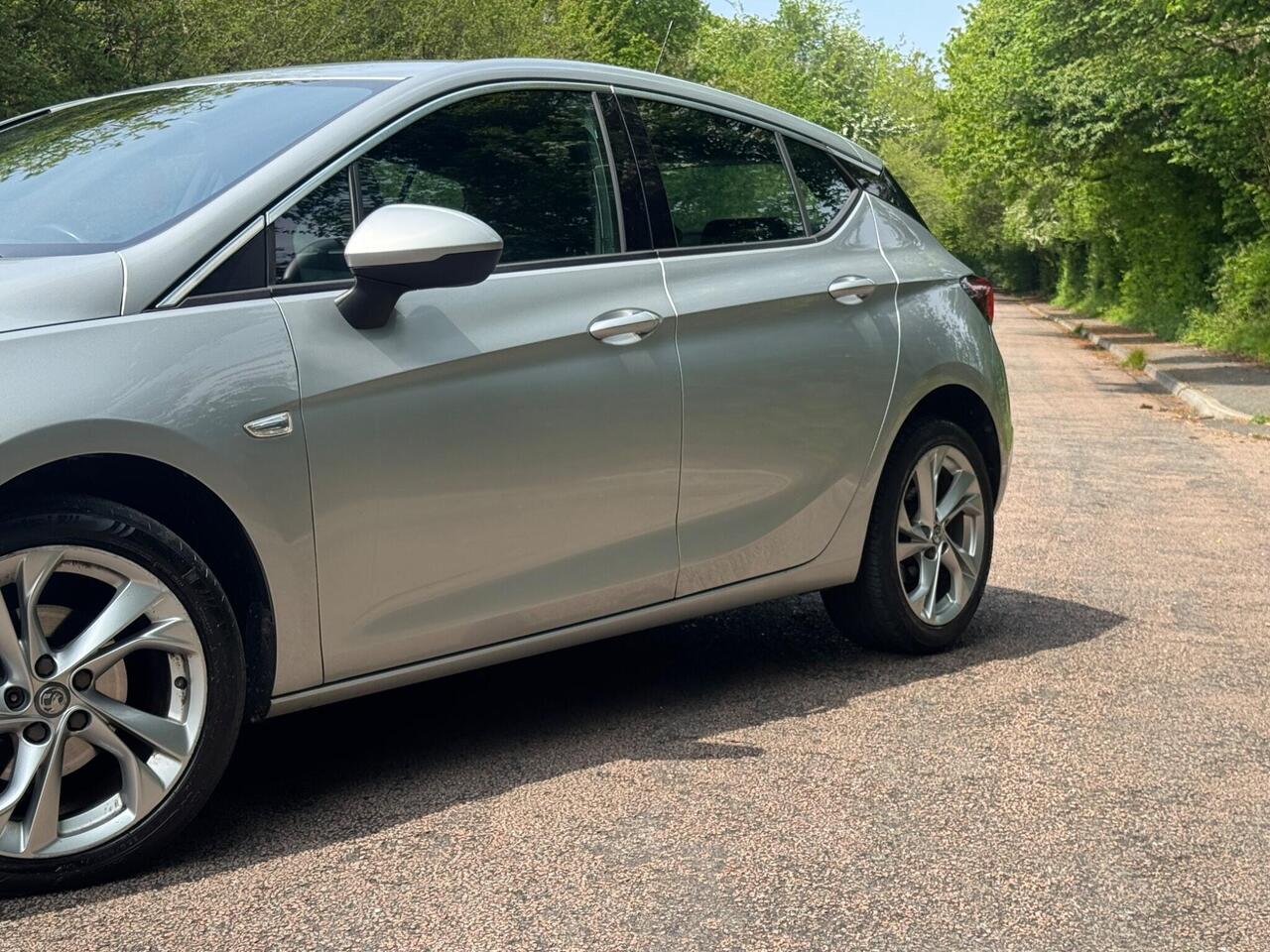 Vauxhall Astra 2017 photo 5