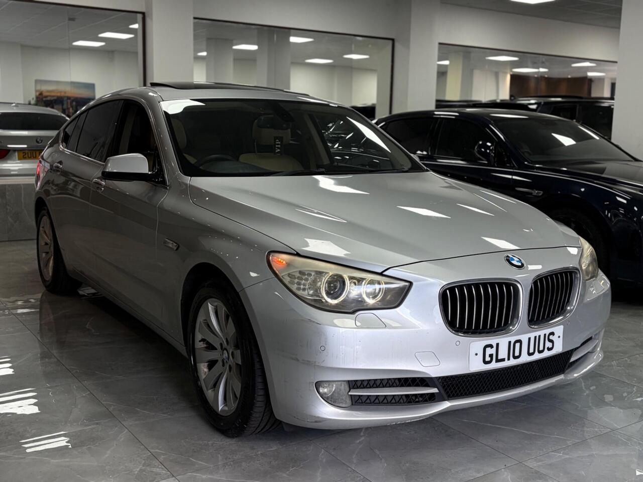 BMW 5 Series Gran Turismo 2010 photo 5