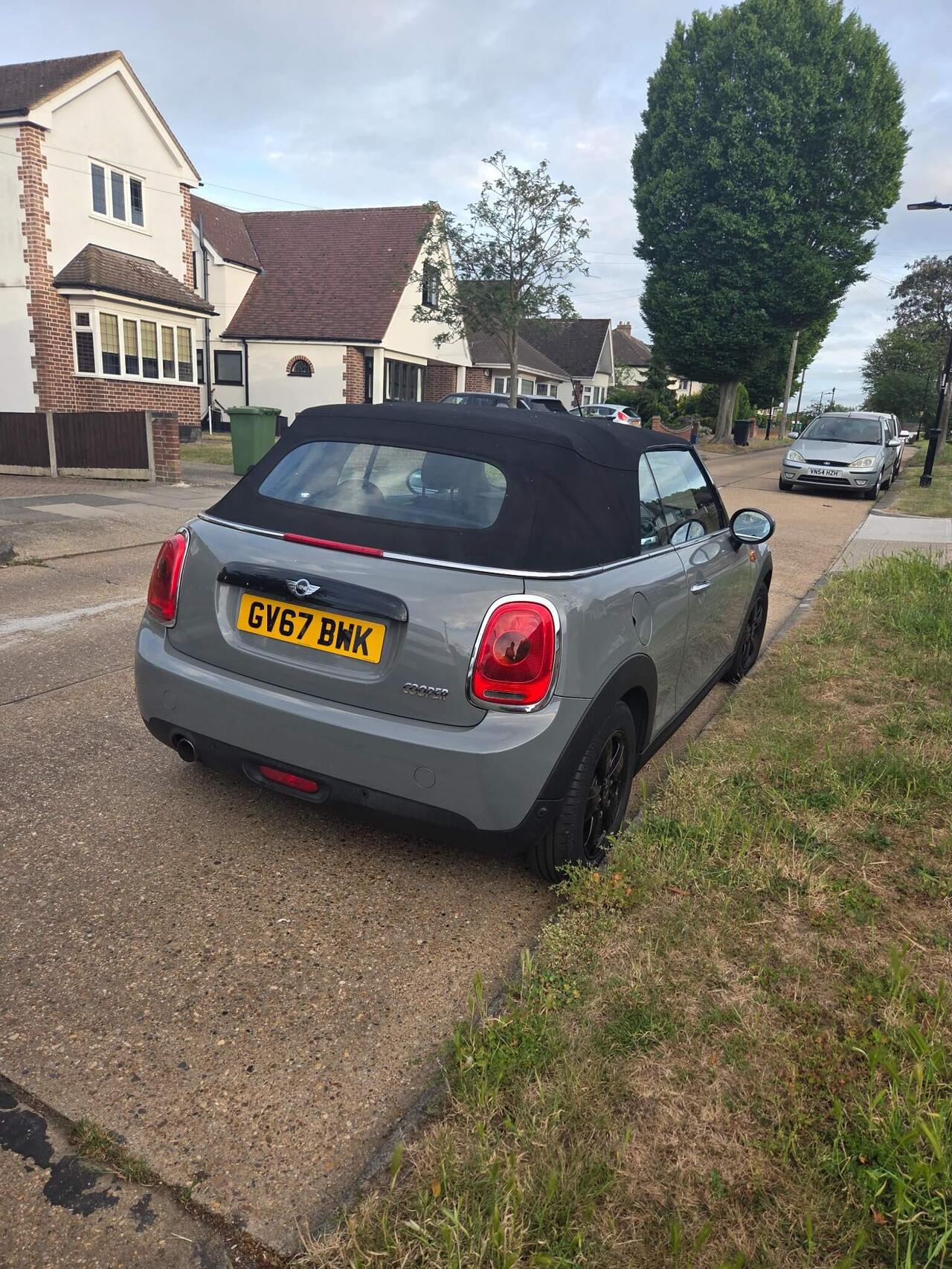 Mini Convertible 2017 photo 2