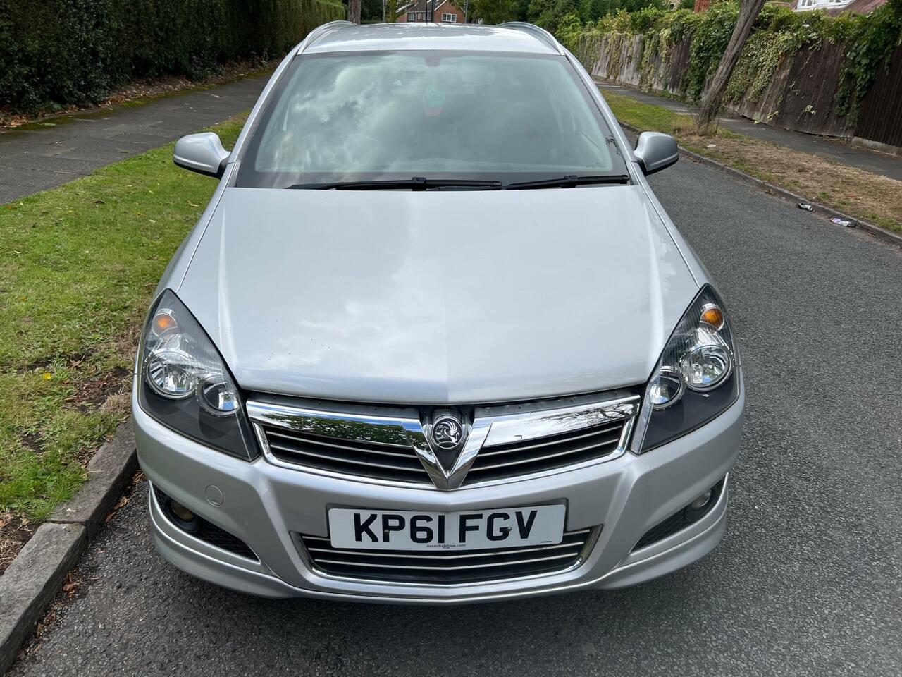 Vauxhall Astra Van 2011 photo 2