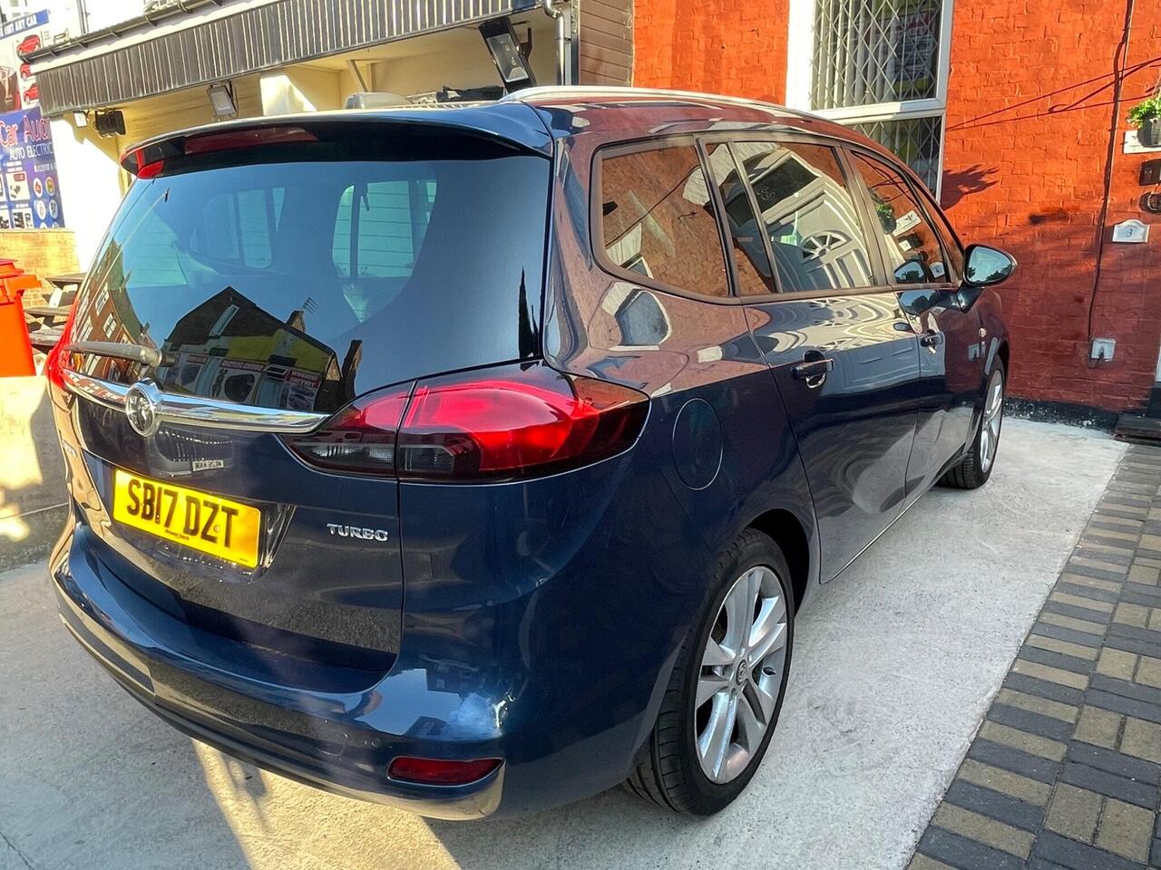 Vauxhall Zafira Tourer 2017 photo 3