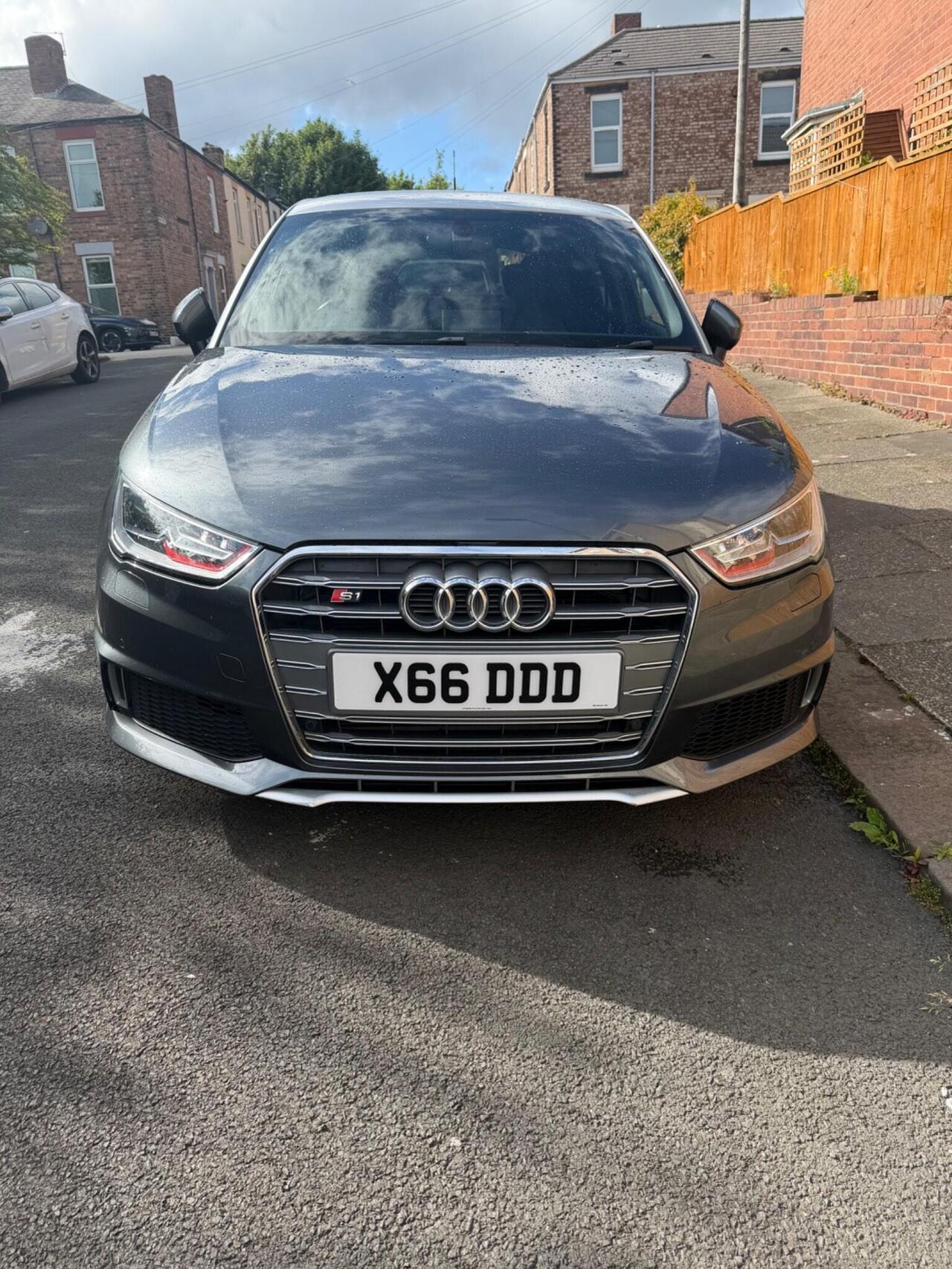 Audi S1 2016 photo 2