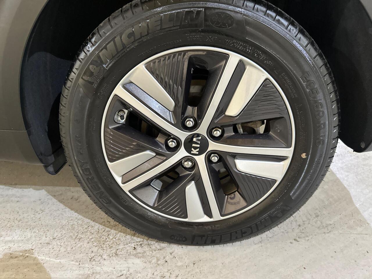 Kia Niro MA70CJJ