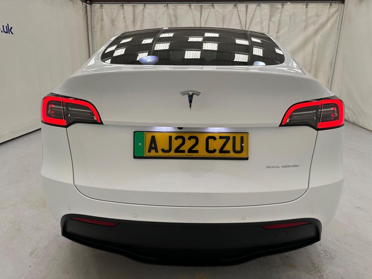 Tesla Model Y AJ22CZU