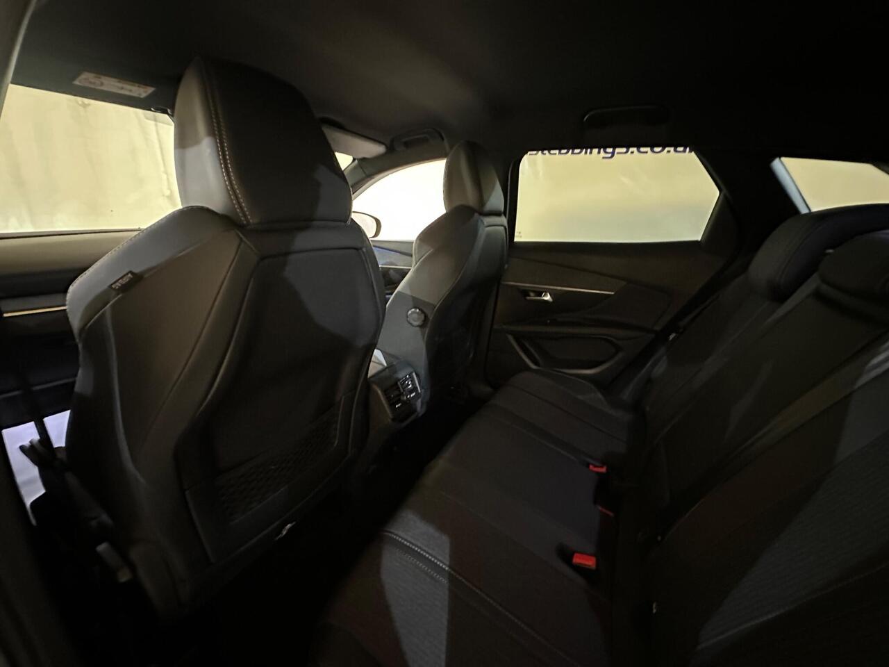 Peugeot 3008 AV17NKP
