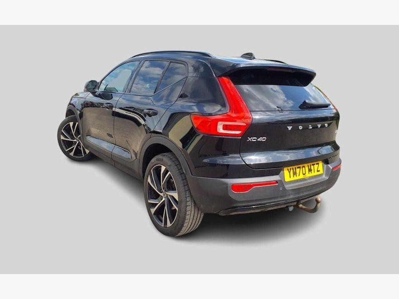 Volvo XC40 YM70MTZ