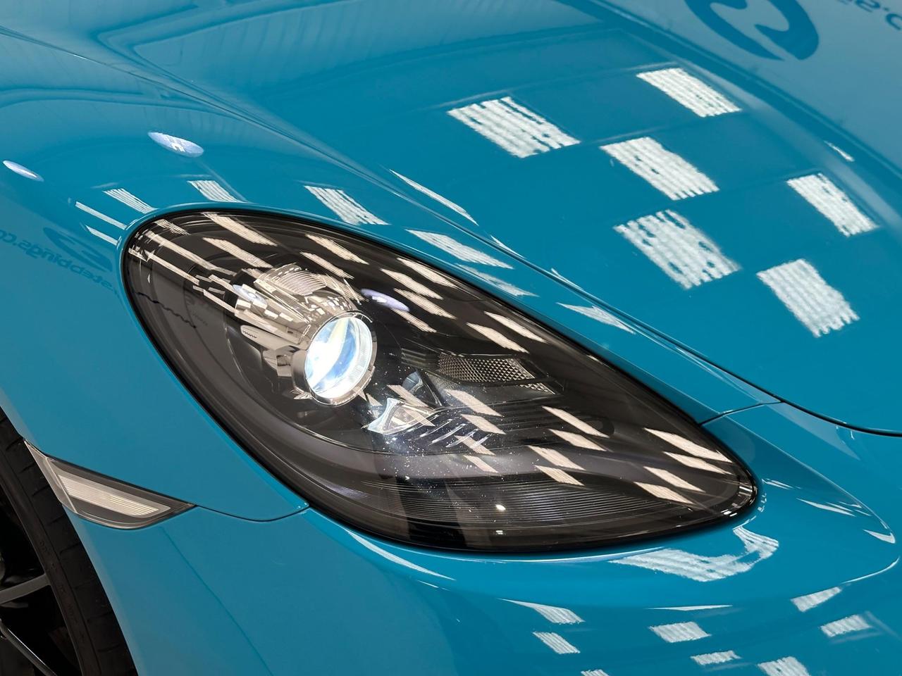 Porsche 718 Cayman AF19HFM
