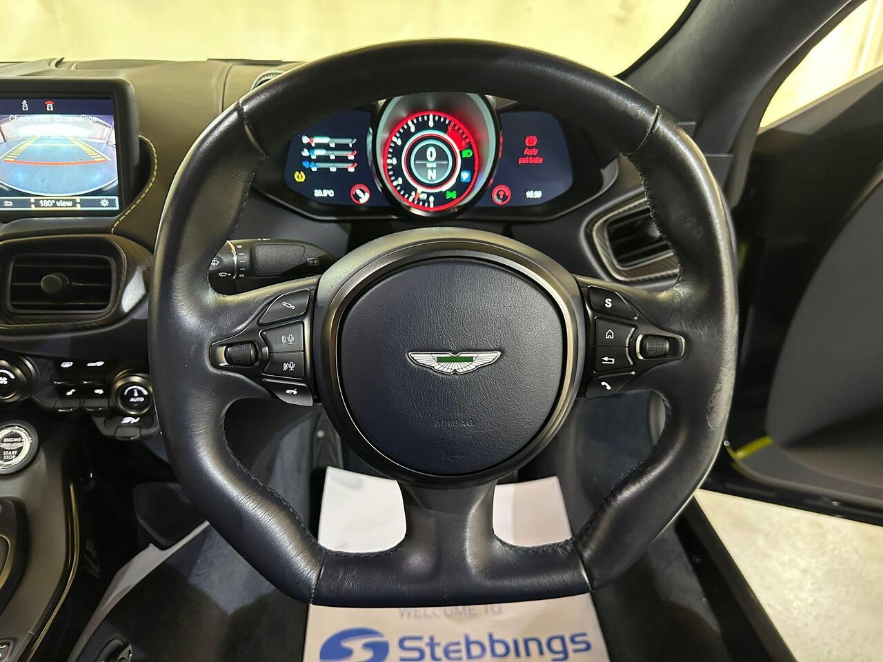 Aston Martin Vantage MV20UZG