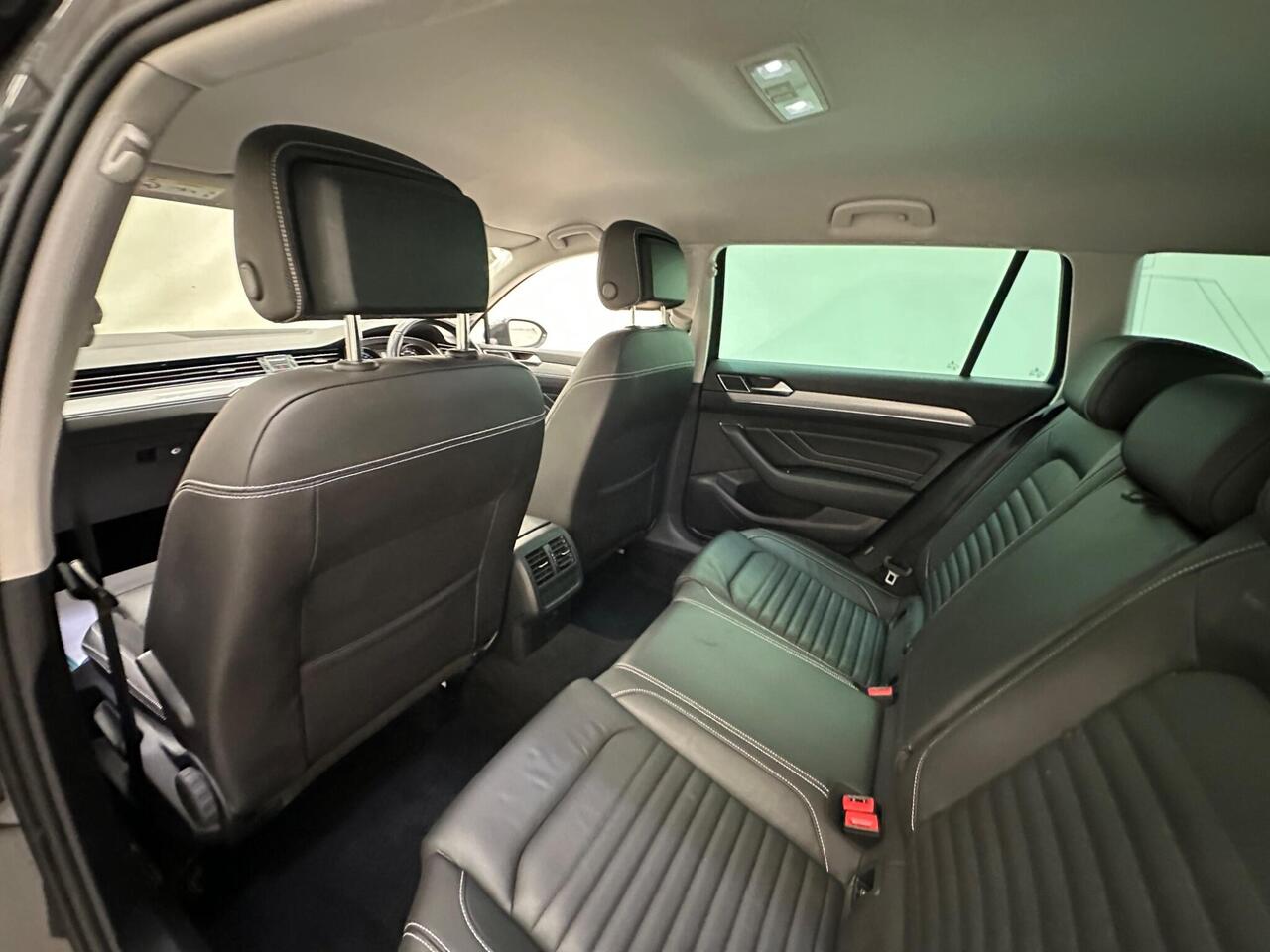 Volkswagen Passat YE70UZH