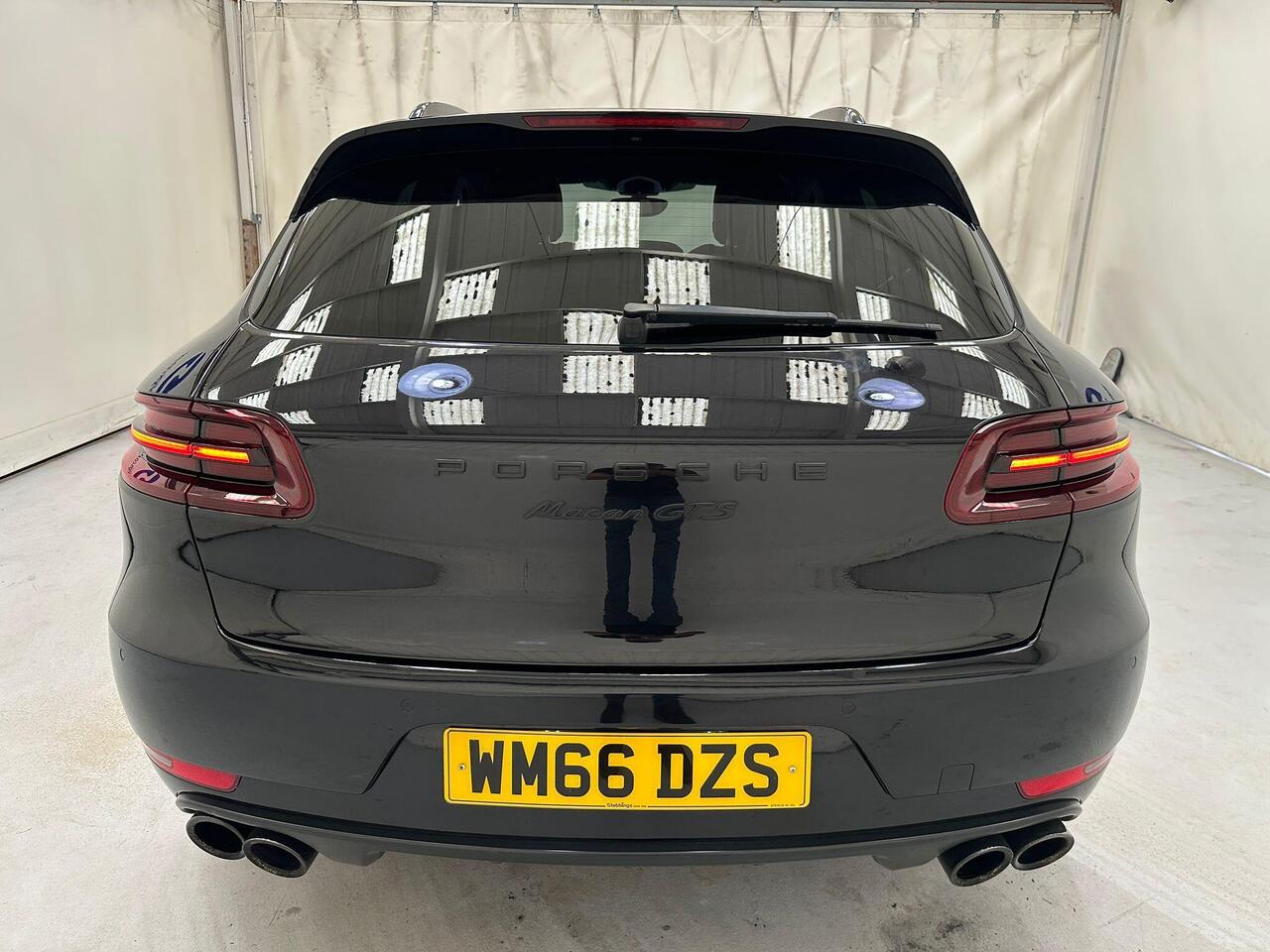 Porsche Macan WM66DZS
