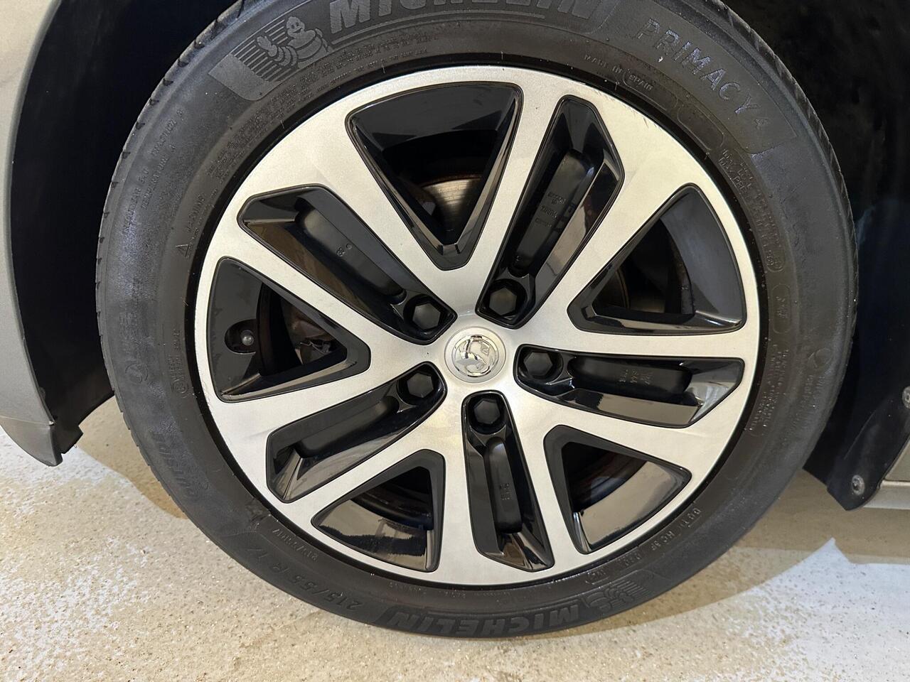 Vauxhall Insignia FM19DVL