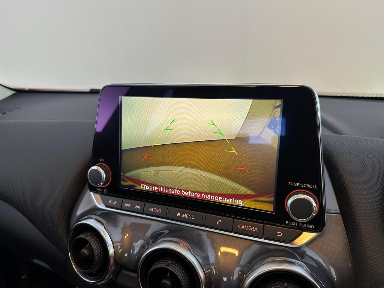 Nissan Juke DX24YBL