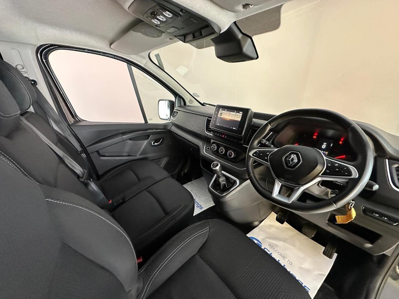 Renault Trafic YC72FGO