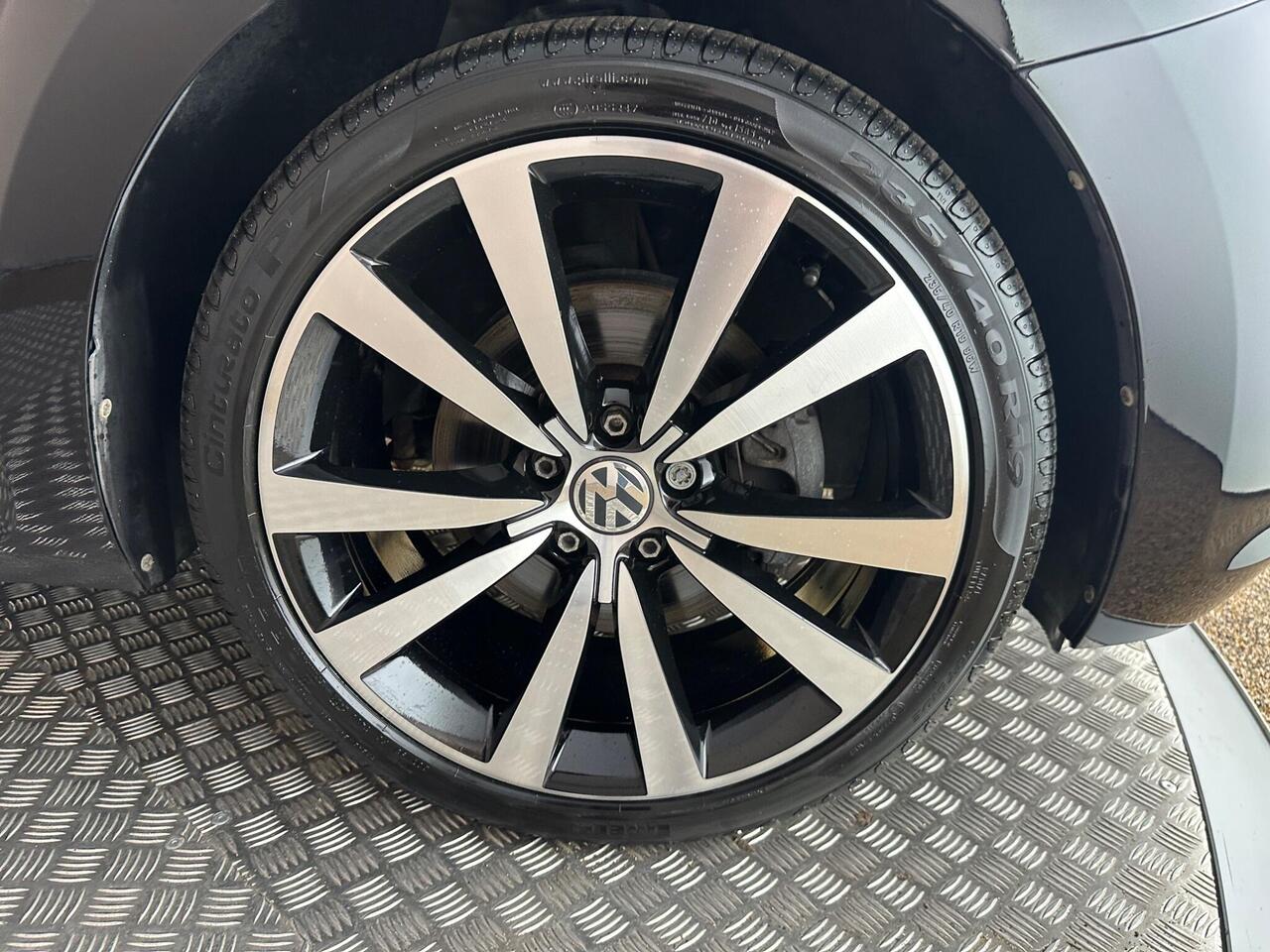 Volkswagen Beetle FH14OGY
