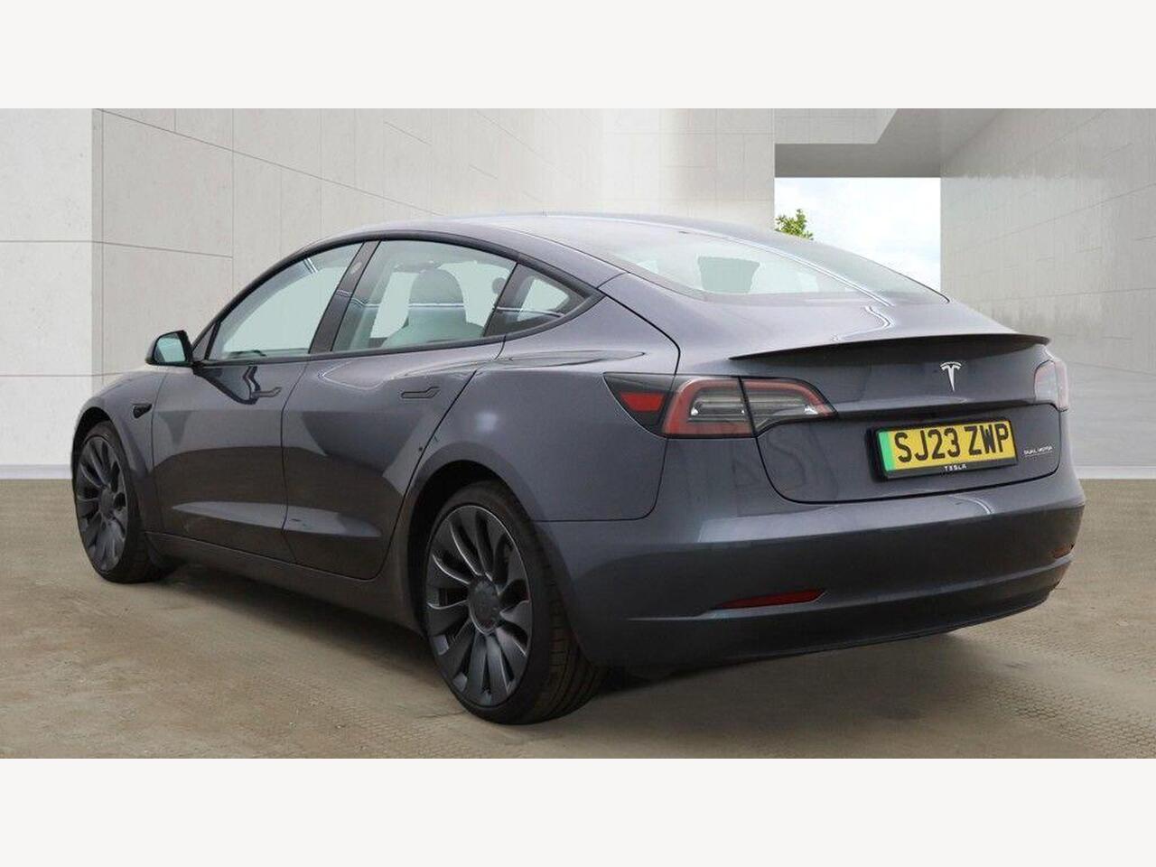 Tesla Model 3 SJ23ZWP