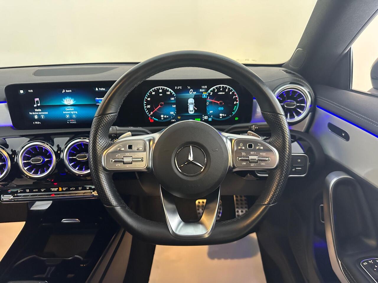 Mercedes-Benz CLA GU72XSD