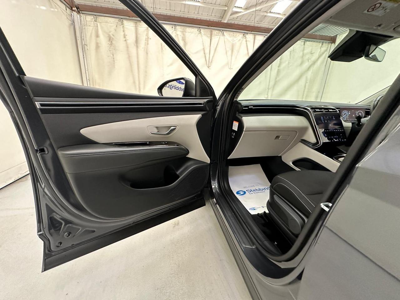 Hyundai TUCSON ET21OOW