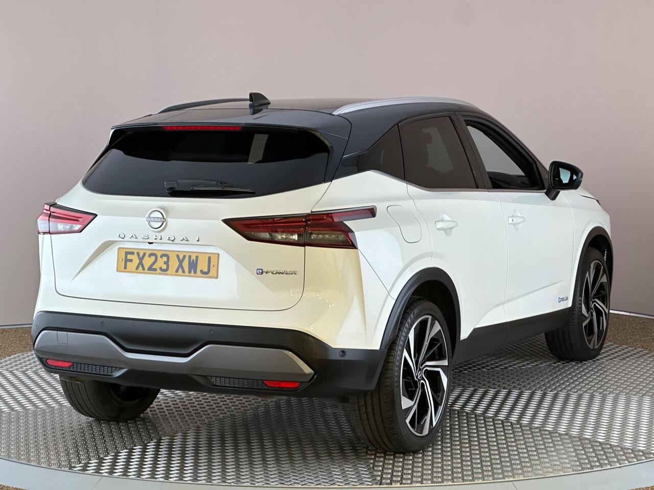 Nissan Qashqai FX23XWJ