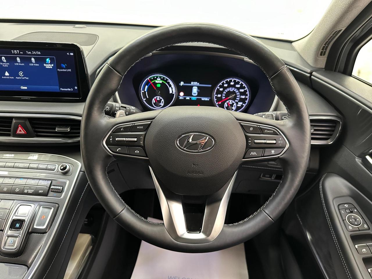 Hyundai Santa Fe DY72YEC