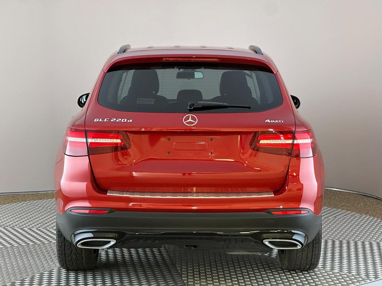Mercedes-Benz GLC YM19PNO