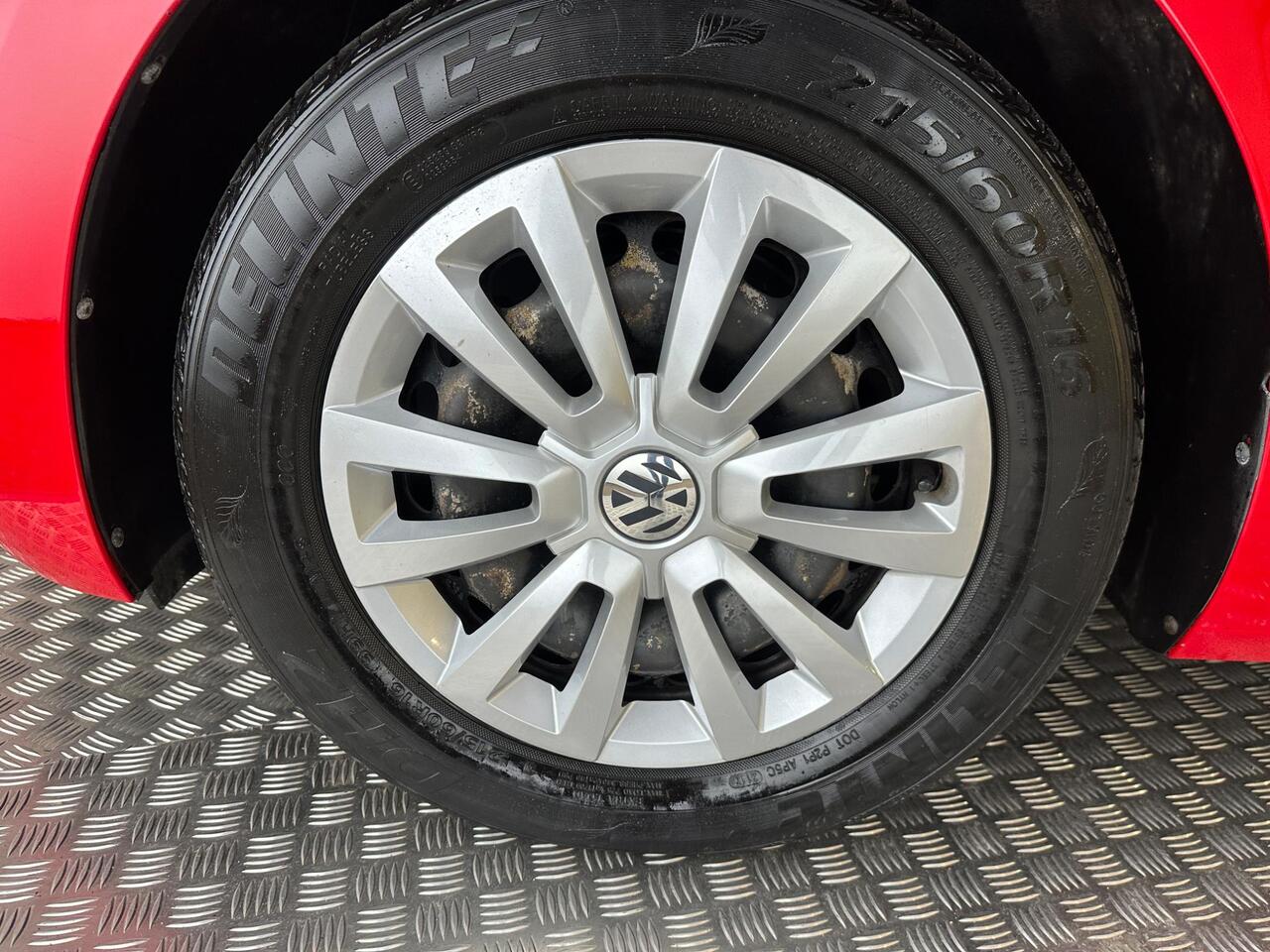 Volkswagen Beetle WV64WUK