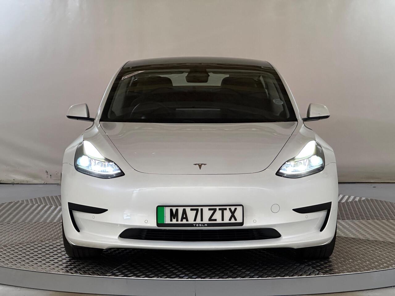 Tesla Model 3 MA71ZTX