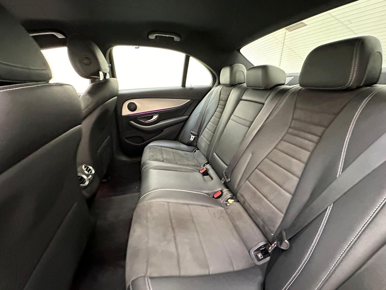 Mercedes-Benz E Class LO17YWC