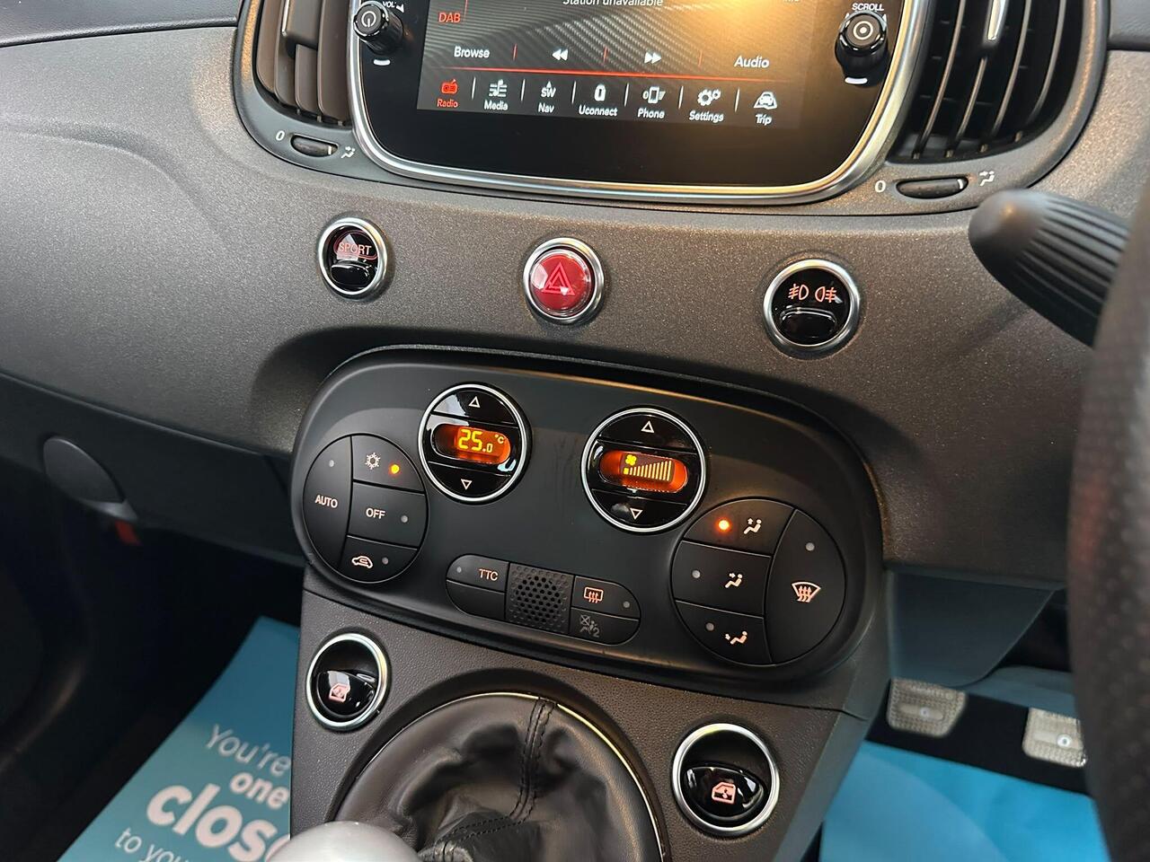 Abarth 595 HJ69ZRR
