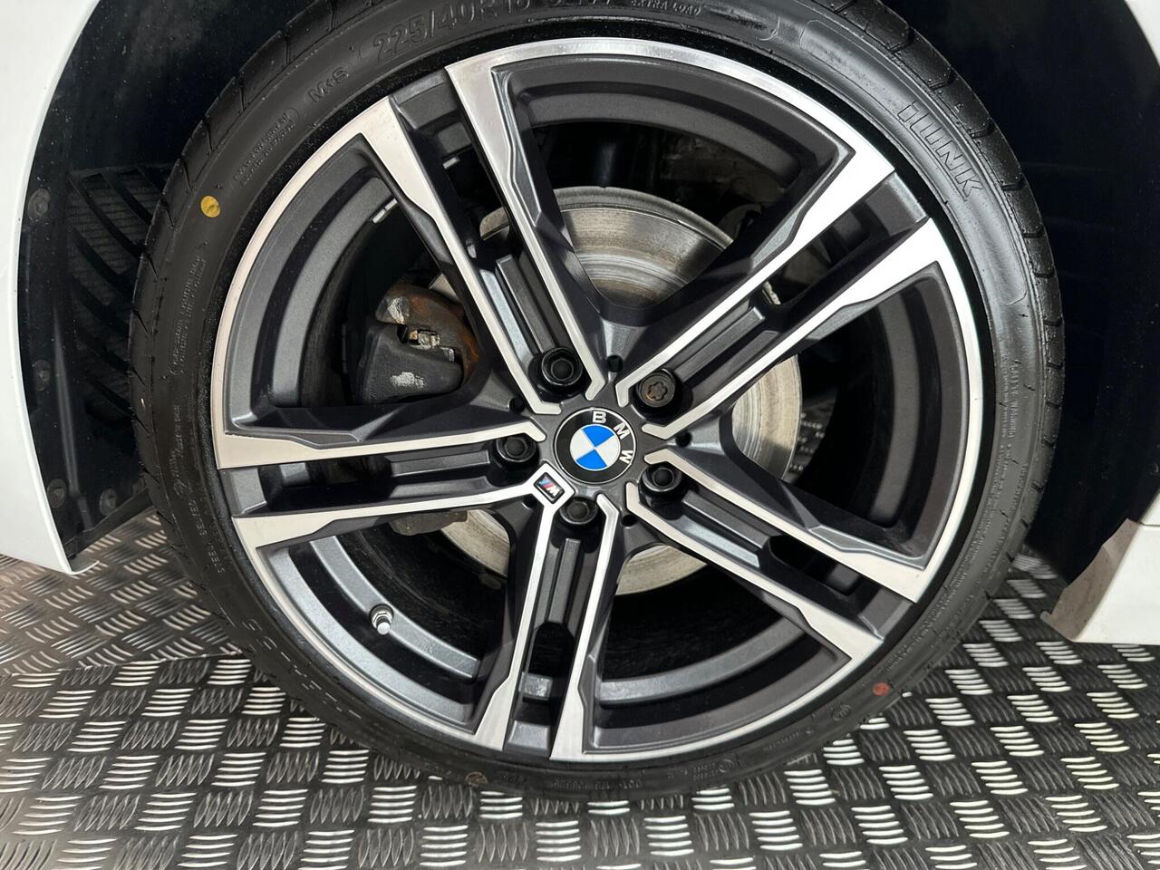 BMW 1 Series PK20ECZ