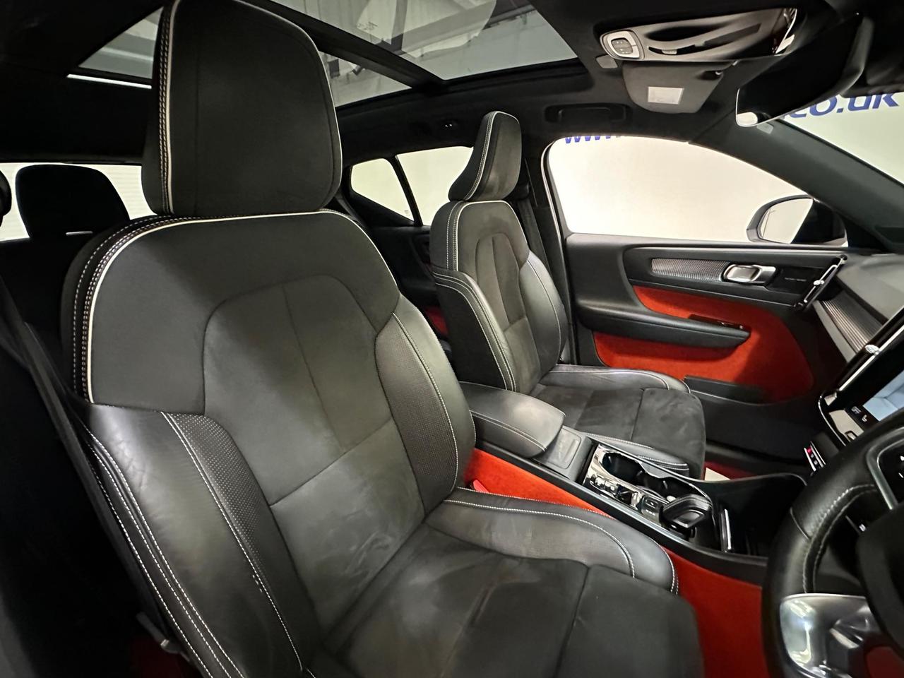 Volvo XC40 DP70HZH