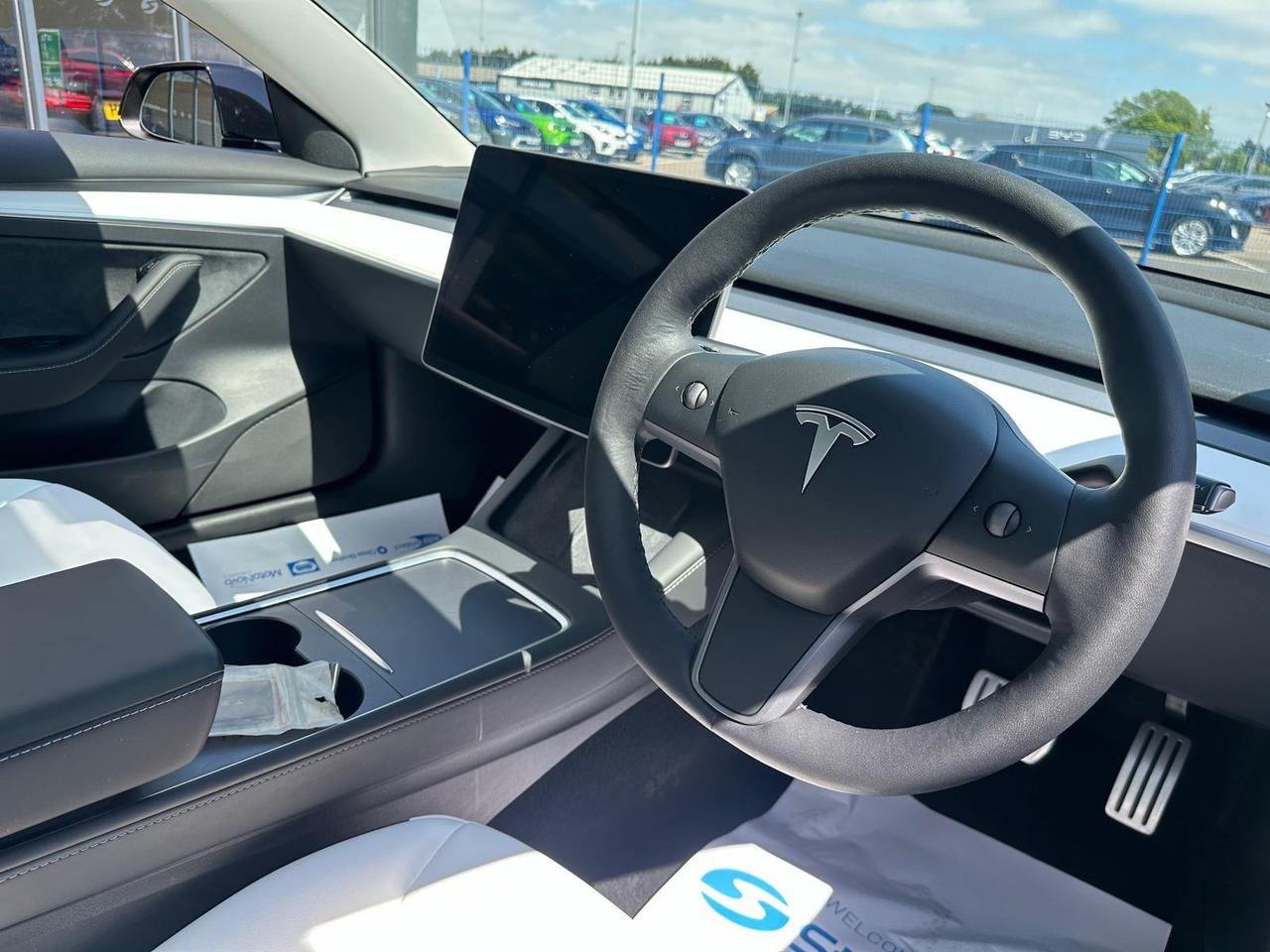 Tesla Model 3 GJ22FFE