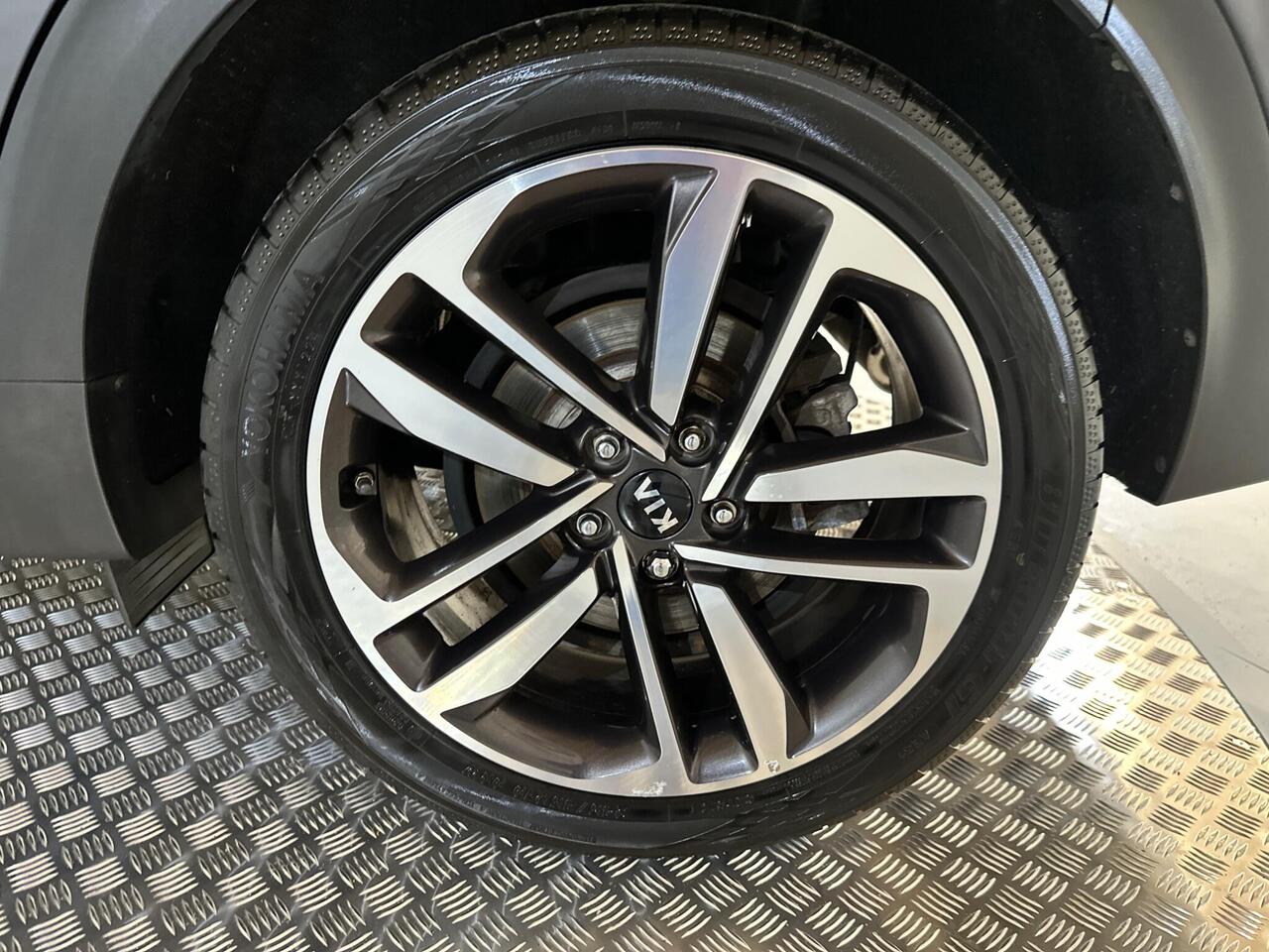 Kia Sportage AY69YYT